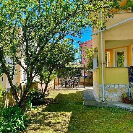 Vitalia Apartmán *