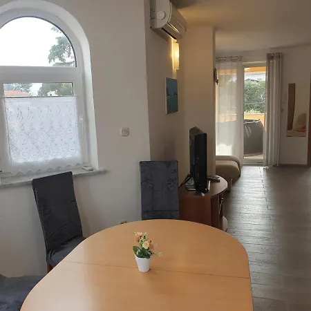 Vitalia Appartement Premantura